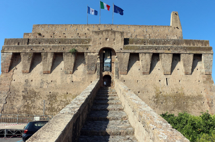 Fortezza Spagnola, Italy